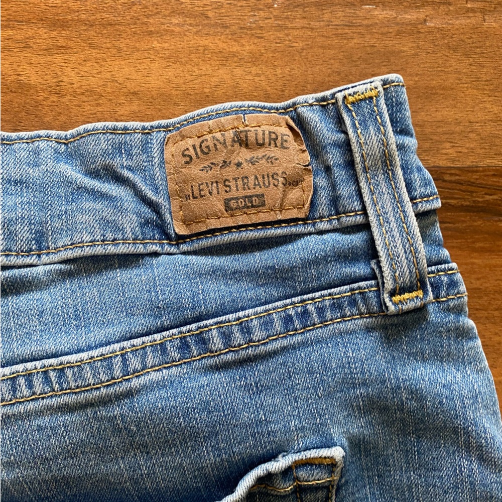 Levi Strauss Gold Jean Shorts,‎ 12 - Picture 5 of 6